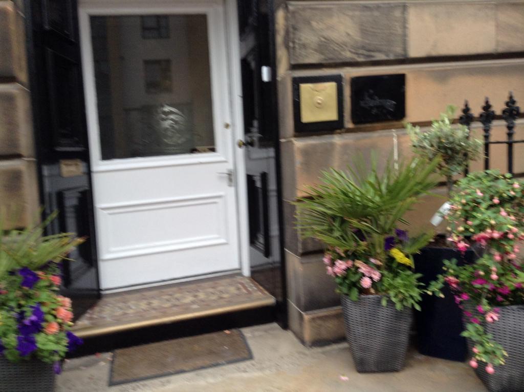 Ailsa Guest House Edinburgh Exterior photo
